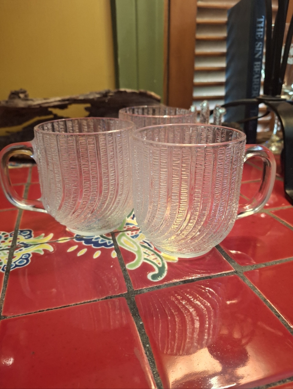 ARCOROC RIBBED SWIRL GLASS MUGS 8 OZ. 3 1/4"x 3" Excellent Vintage Made n U.S.A.
